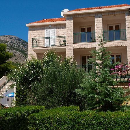 Villa Jasmin Bol Kültér fotó