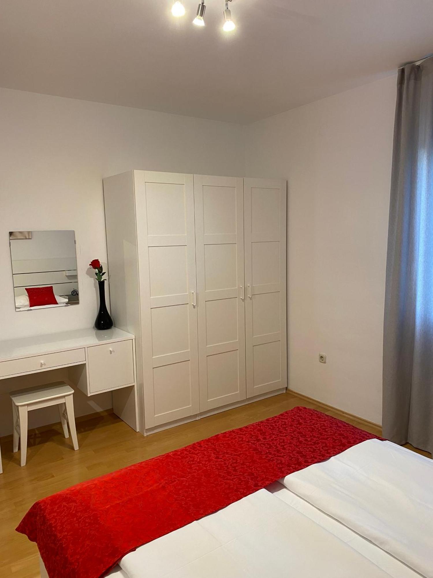 Villa Jasmin Bol Kültér fotó