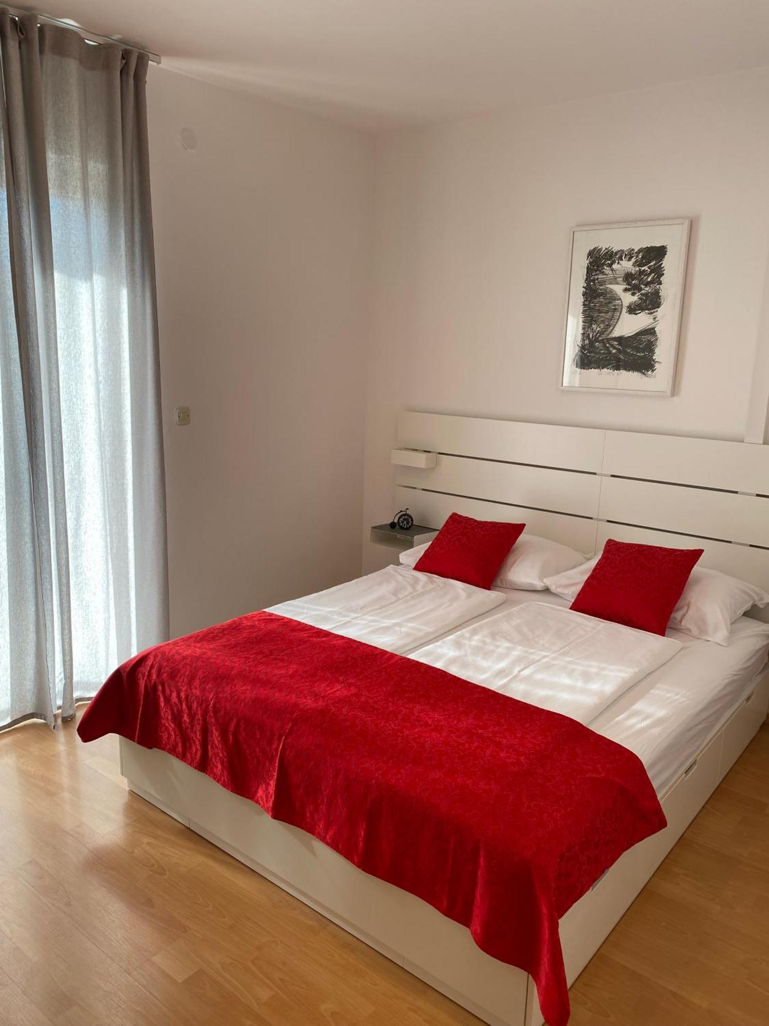 Villa Jasmin Bol Kültér fotó
