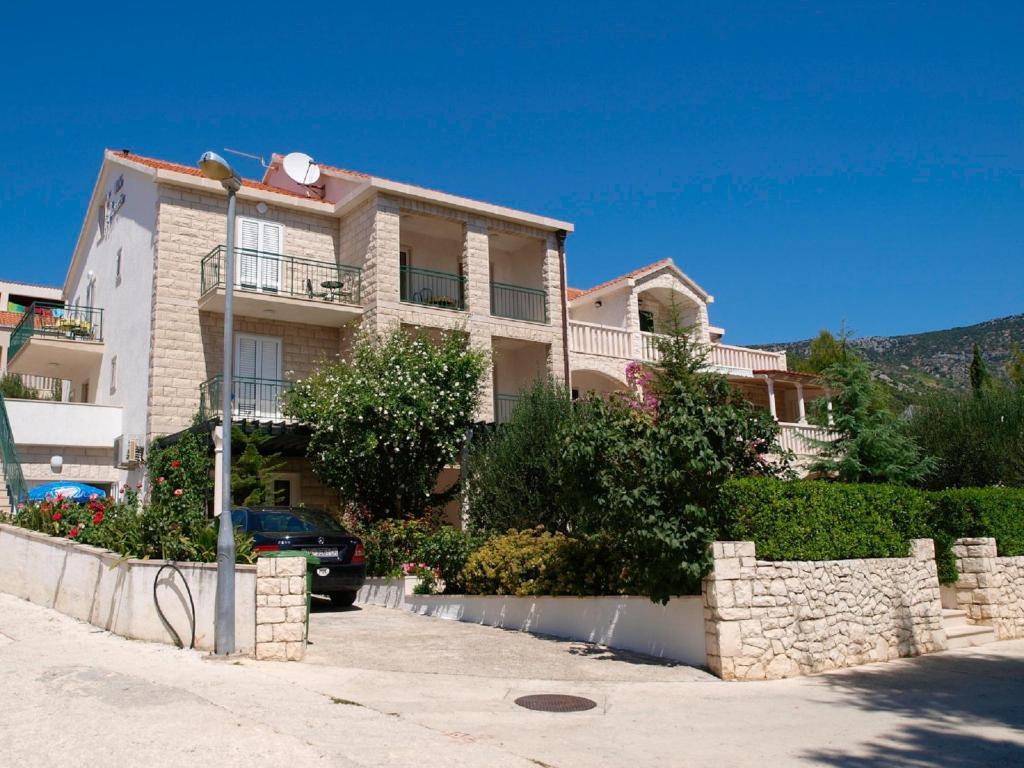 Villa Jasmin Bol Kültér fotó