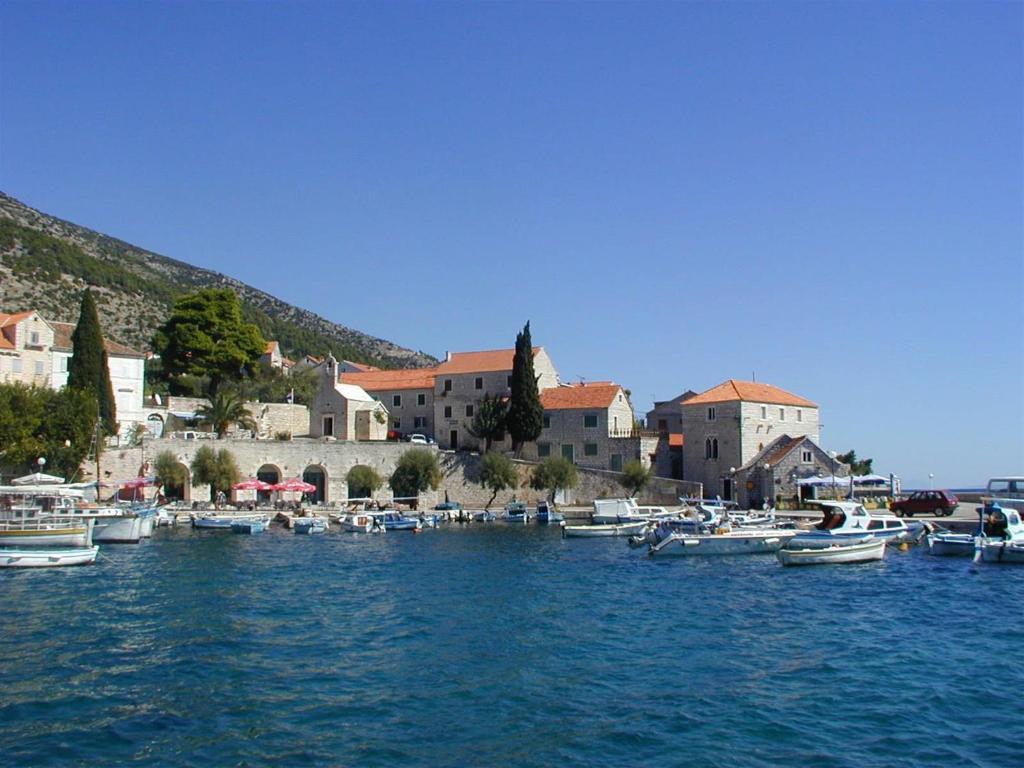 Villa Jasmin Bol Kültér fotó